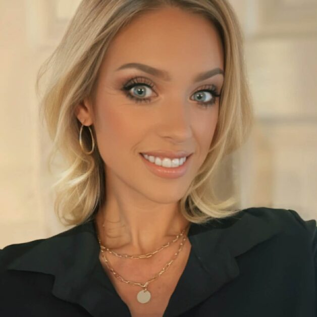 Home Hayley Draper