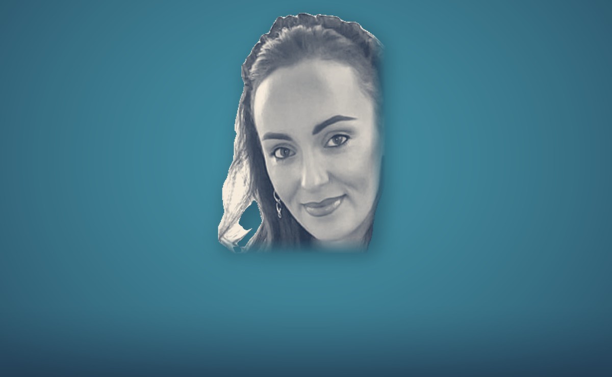 Sallyrose Johnson, portrait on a teal background